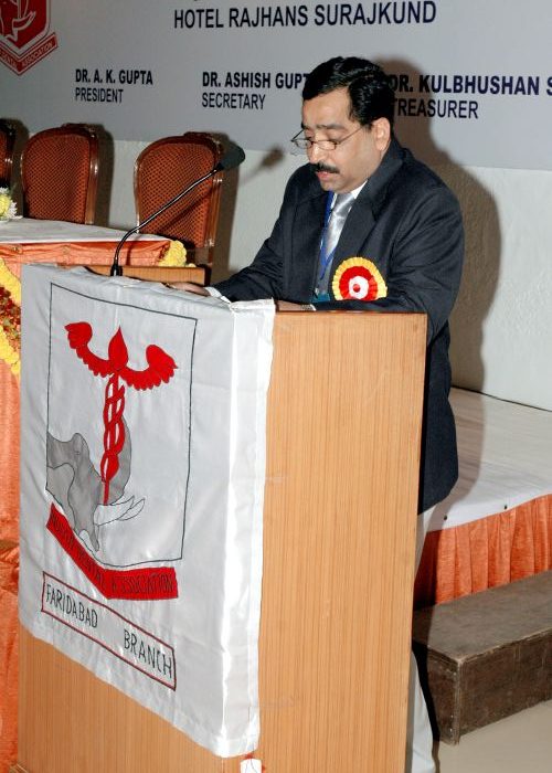 Dr. Tarun Mahajan